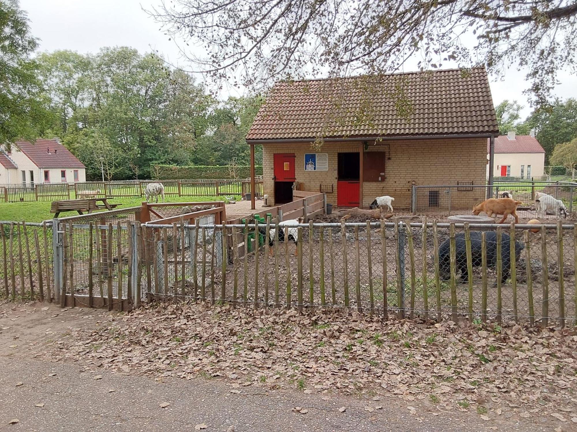 Rumah Senang Wellness Met Hottub En Tuin Ewijk Extérieur photo