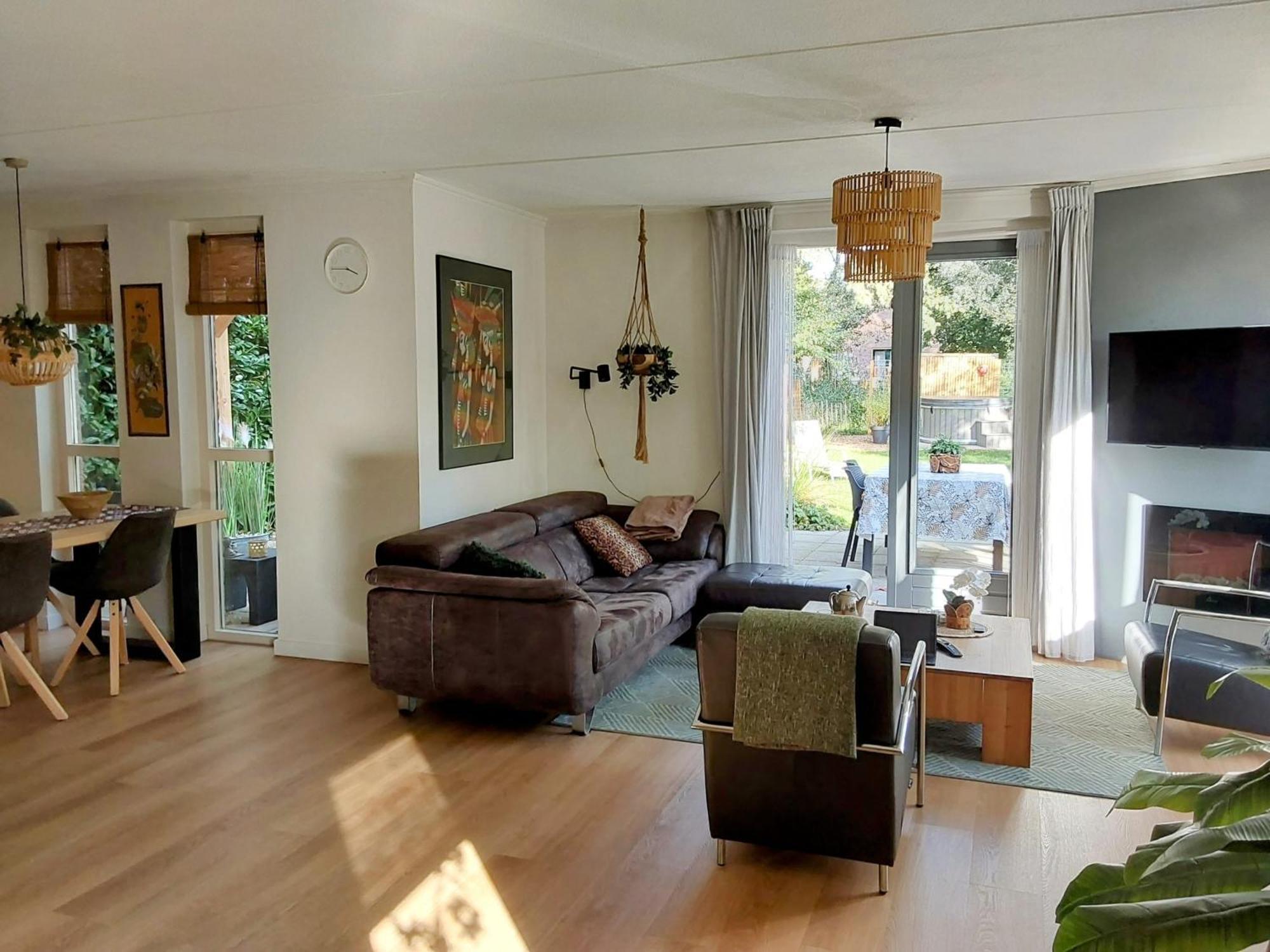 Rumah Senang Wellness Met Hottub En Tuin Ewijk Extérieur photo